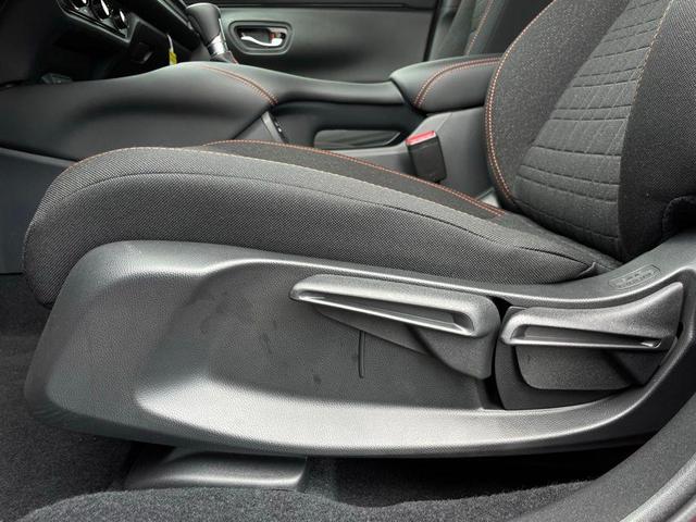 Photo of 2026 Milano Red Honda HR-V