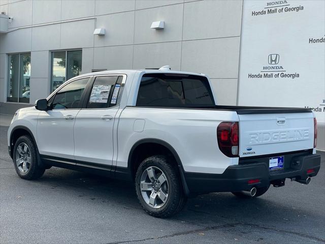 Photo of 2025 Platinum White Pearl Honda Ridgeline