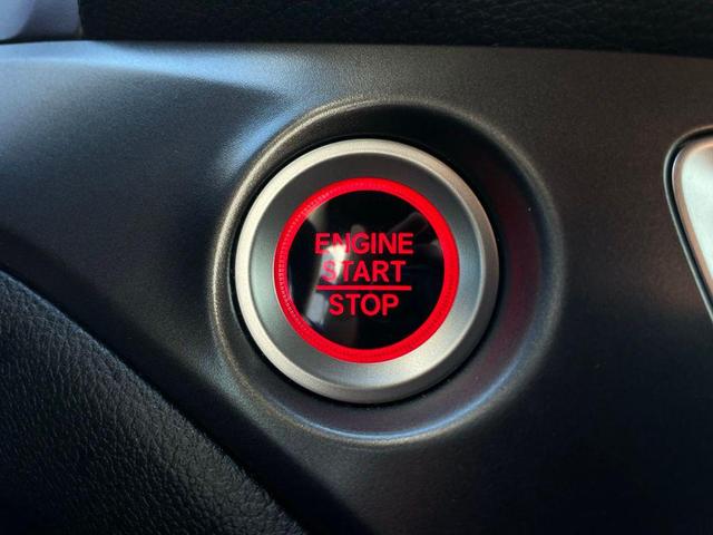 Photo of 2022 Platinum White Pearl Honda Pilot