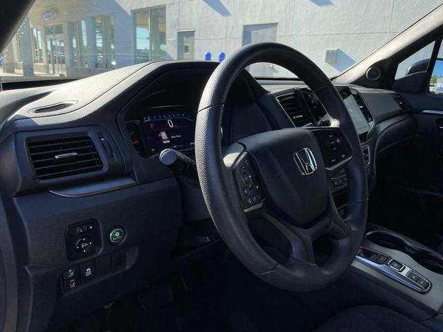 Photo of 2022 Platinum White Pearl Honda Pilot
