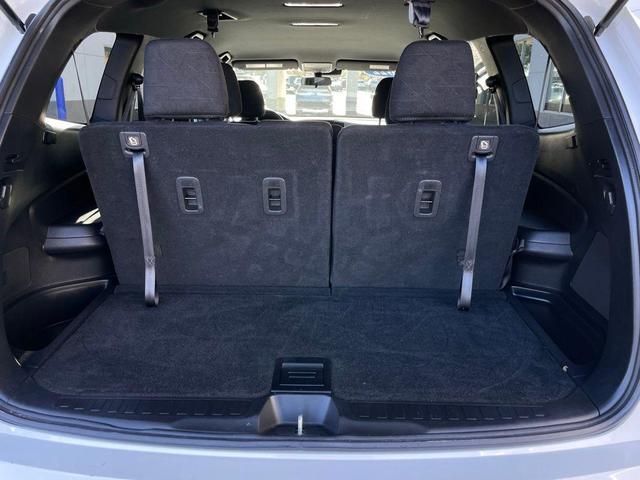 Photo of 2022 Platinum White Pearl Honda Pilot