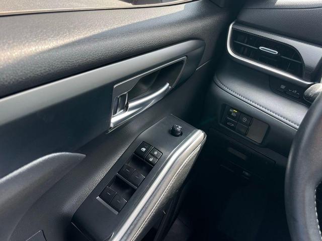 Photo of 2023 Ruby Flare Pearl Toyota Highlander