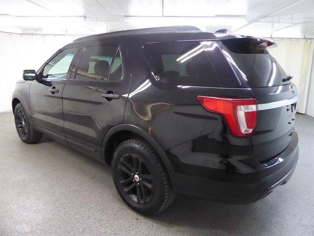 Photo of 2016 Shadow Black Ford Explorer