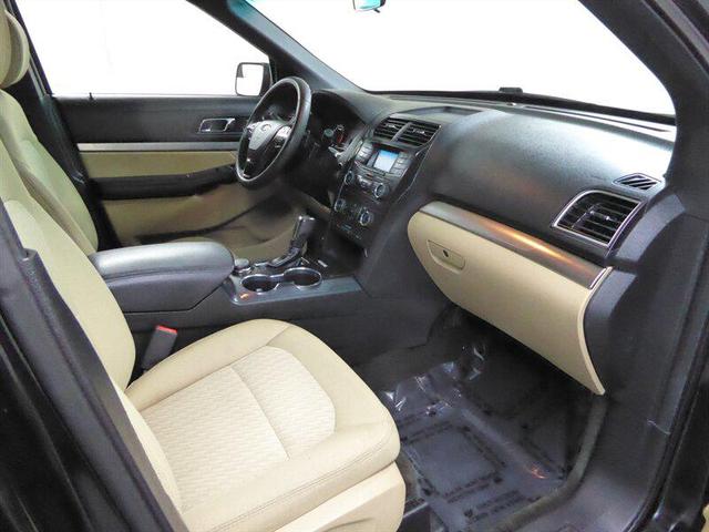 Photo of 2016 Shadow Black Ford Explorer