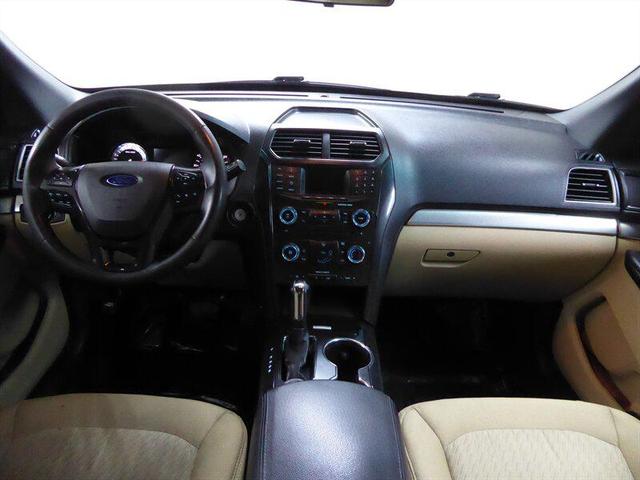 Photo of 2016 Shadow Black Ford Explorer