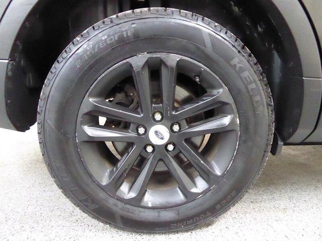 Photo of 2016 Shadow Black Ford Explorer
