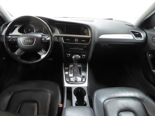 Photo of 2014 Brilliant Black Audi allroad