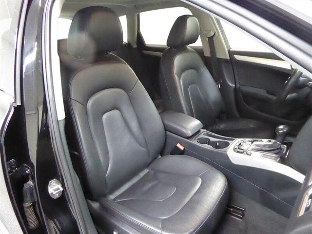 Photo of 2014 Brilliant Black Audi allroad