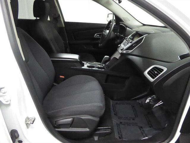 Photo of 2013 Summit White GMC Terrain