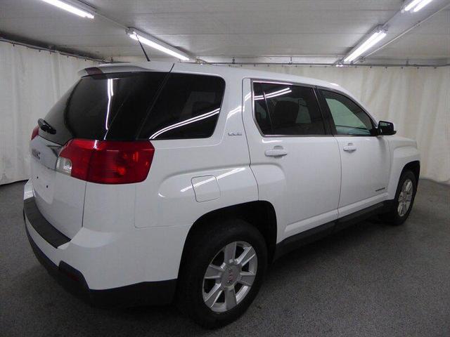 Photo of 2013 Summit White GMC Terrain
