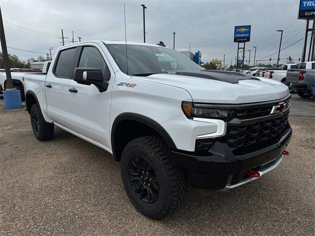 Photo of 2025 Summit White Chevrolet Silverado 1500