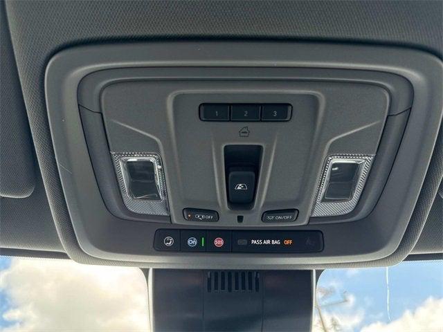 Photo of 2025 Summit White Chevrolet Silverado 1500