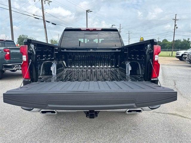 Photo of 2025 Black Chevrolet Silverado 1500