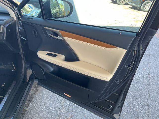 Photo of 2022 Black Lexus RX 350