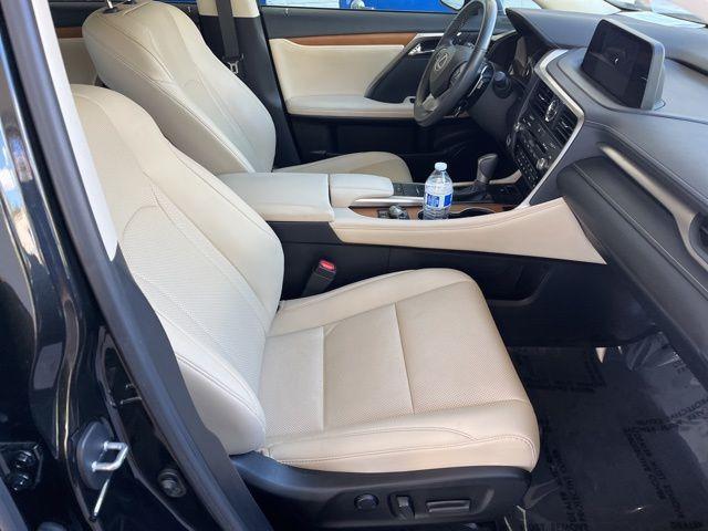 Photo of 2022 Black Lexus RX 350