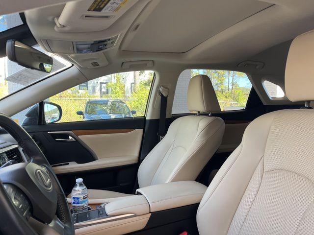 Photo of 2022 Black Lexus RX 350