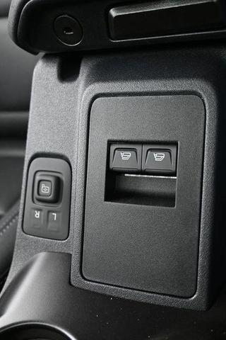 Photo of 2025 Shadow Black Ford Bronco