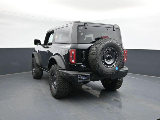 Photo of 2025 Shadow Black Ford Bronco