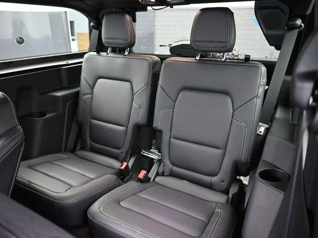 Photo of 2025 Shadow Black Ford Bronco