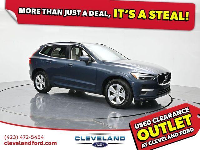 Photo of 2022 Blue Volvo XC60