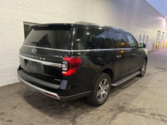 Photo of 2023 Black Metallic Ford Expedition Max