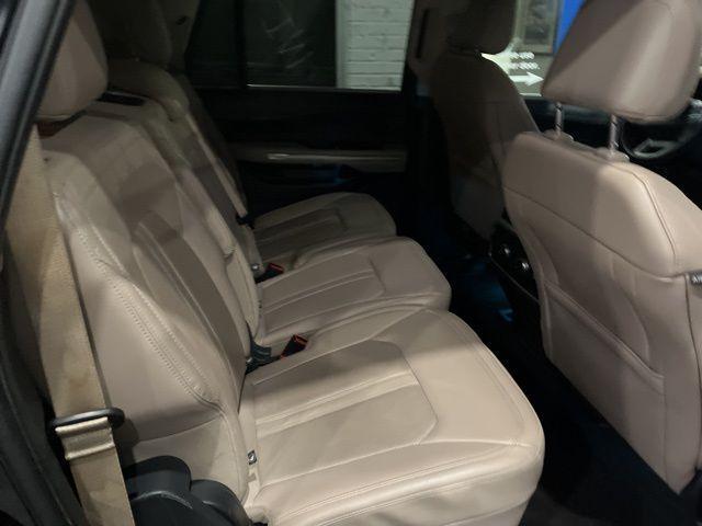 Photo of 2023 Black Metallic Ford Expedition Max