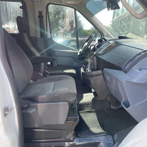Photo of 2019 Oxford White Ford Transit-350