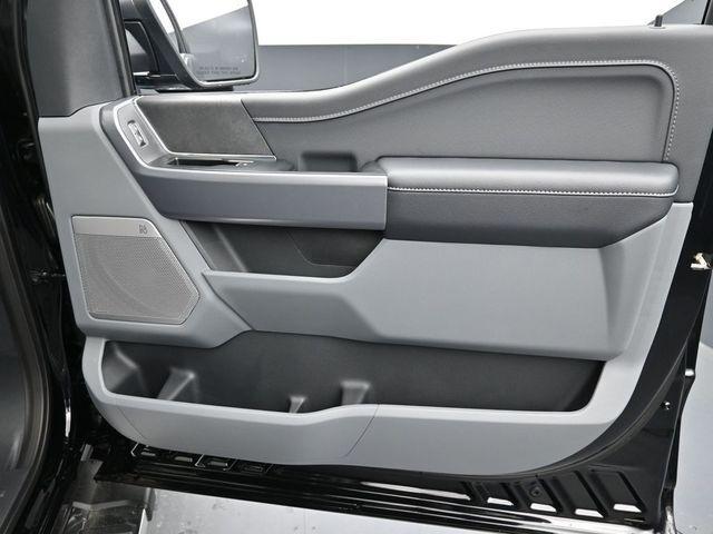 Photo of 2025 Black Metallic Ford F-150