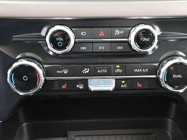 Photo of 2025 Black Metallic Ford F-150