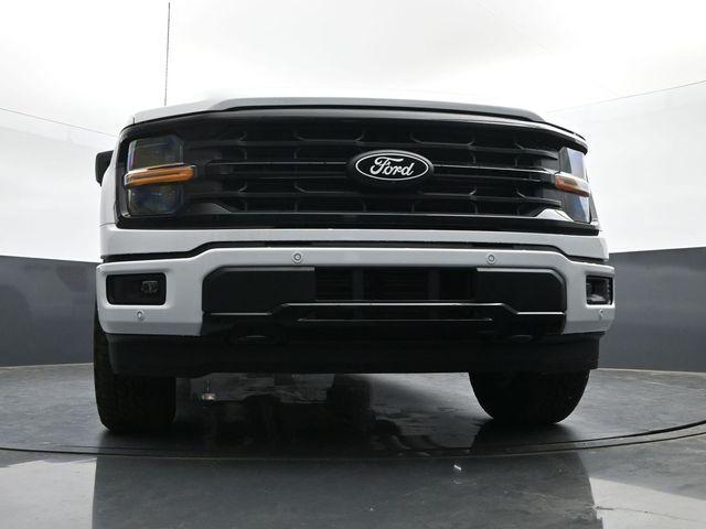 Photo of 2025 Oxford White Ford F-150