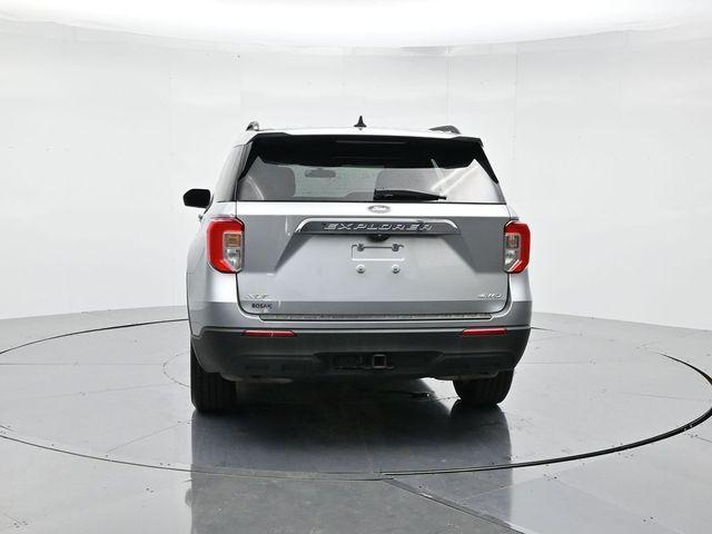 Photo of 2021 Silver Ford Explorer
