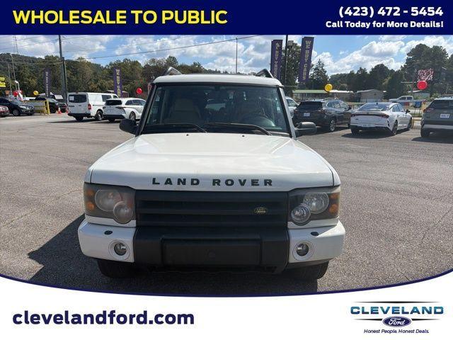 Photo of 2004 White Land Rover Discovery