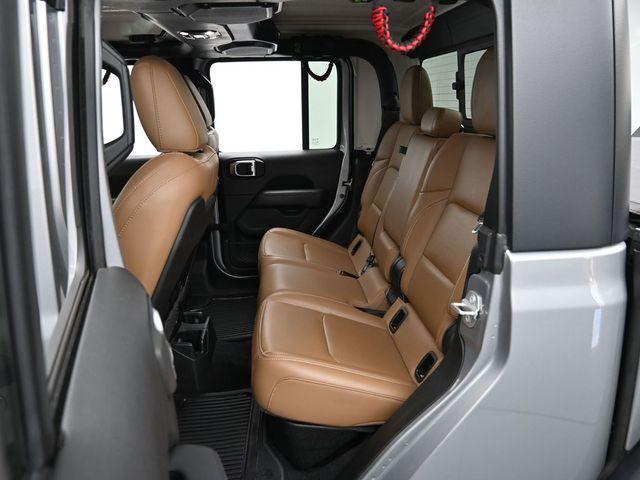 Photo of 2020 Billet Silver Metallic Clearcoat Jeep Gladiator