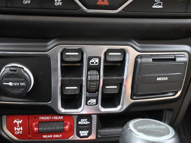Photo of 2020 Billet Silver Metallic Clearcoat Jeep Gladiator