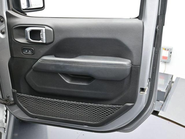 Photo of 2020 Billet Silver Metallic Clearcoat Jeep Gladiator
