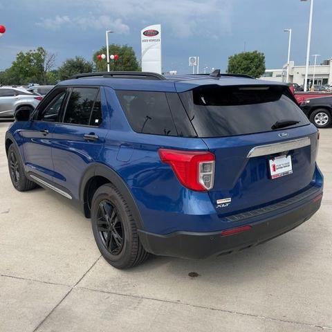 Photo of 2023 Blue Ford Explorer