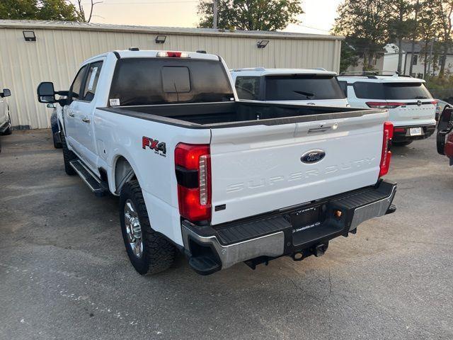 Photo of 2023 Oxford White Ford F-250