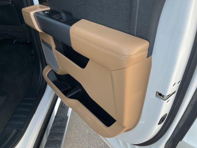 Photo of 2023 Oxford White Ford F-250