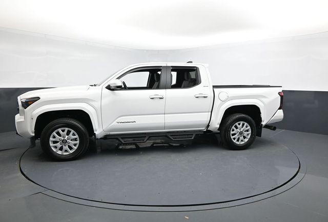 Photo of 2024 Wind Chill Pearl Toyota Tacoma
