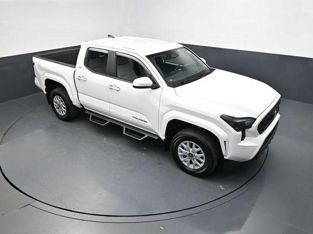 Photo of 2024 Wind Chill Pearl Toyota Tacoma