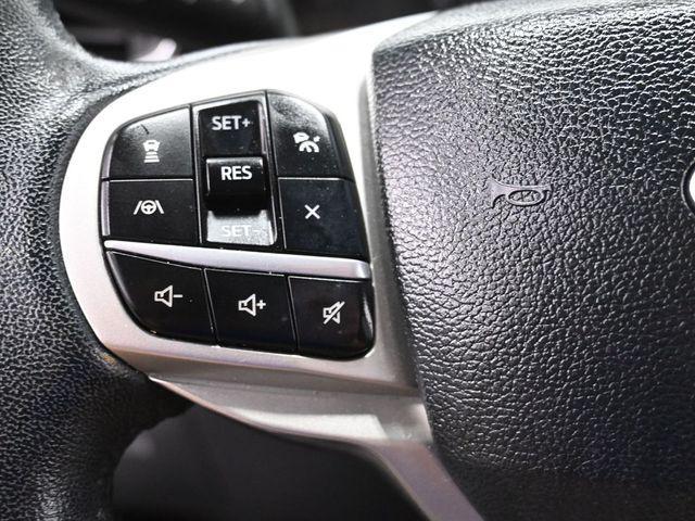 Photo of 2022 Black Metallic Ford Explorer