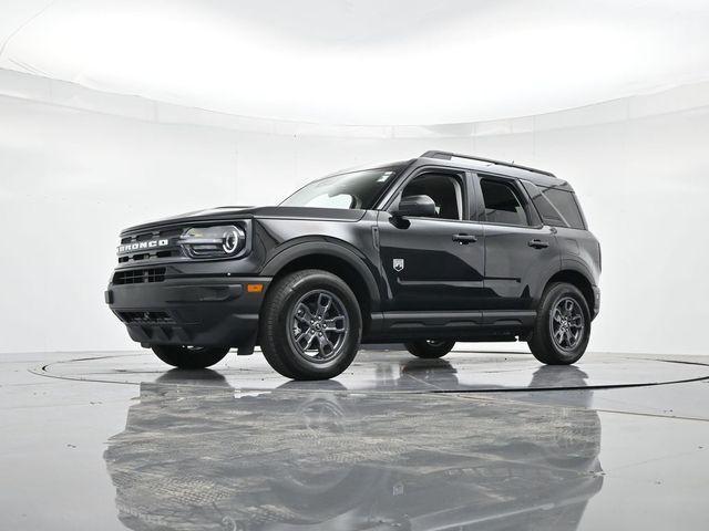Photo of 2024 Shadow Black Ford Bronco Sport