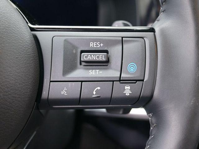 Photo of 2024 Gun Metallic Nissan Pathfinder