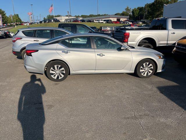 Photo of 2020 Brilliant Silver Metallic Nissan Altima
