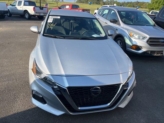 Photo of 2020 Brilliant Silver Metallic Nissan Altima