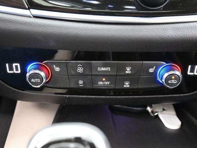 Photo of 2018 Pepperdust Metallic Buick Enclave