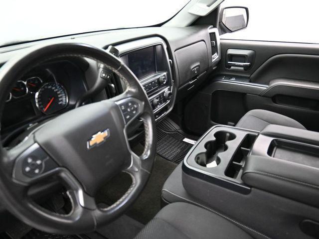 Photo of 2018 Silver Ice Metallic Chevrolet Silverado 1500