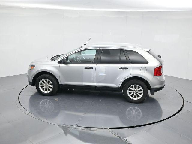 Photo of 2013 Ingot Silver Ford Edge