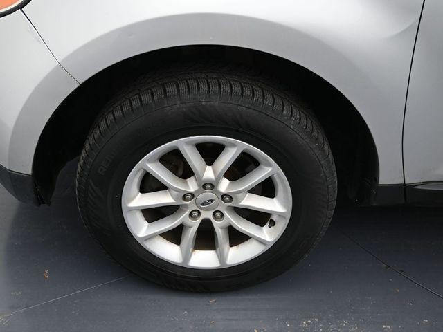 Photo of 2013 Ingot Silver Ford Edge