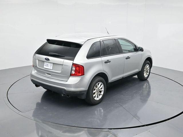 Photo of 2013 Ingot Silver Ford Edge